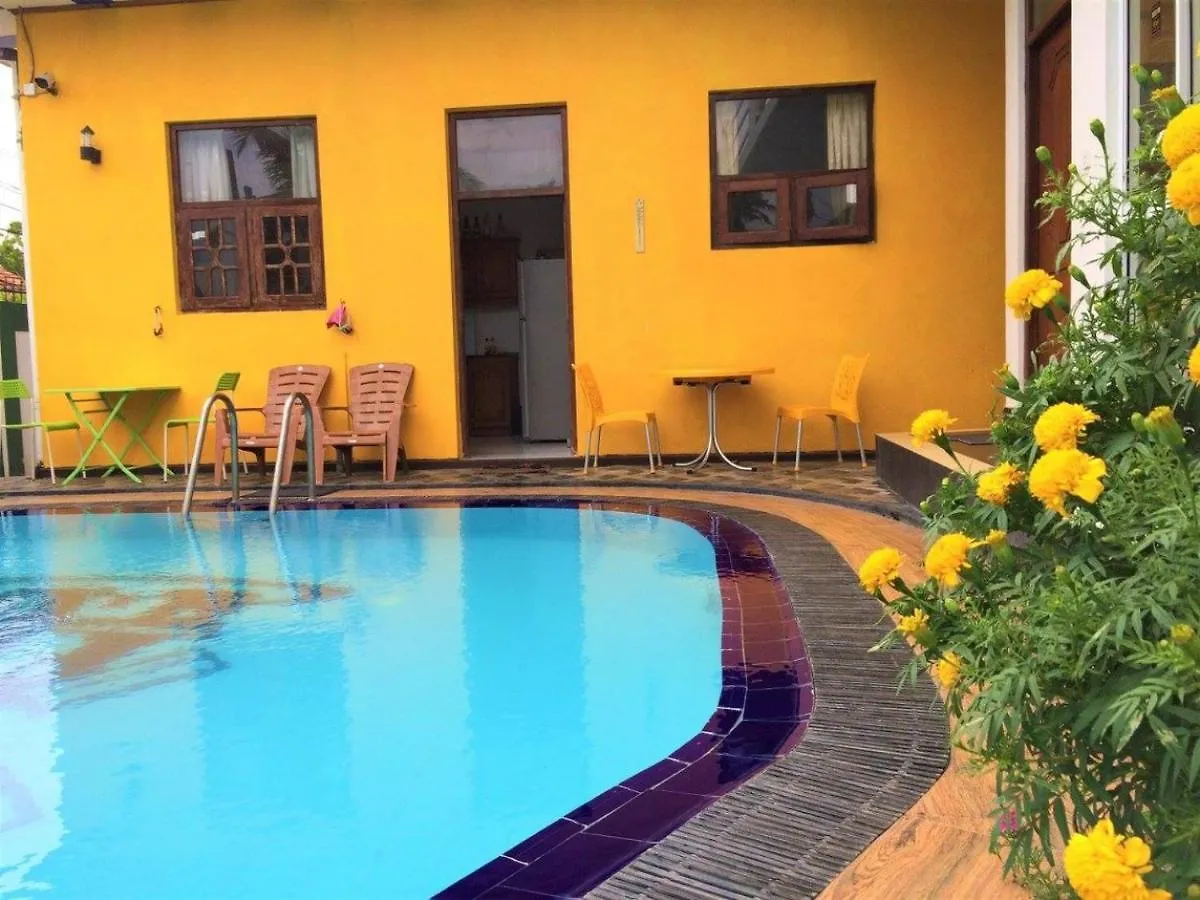 Romeo And Juliet Guest House Negombo