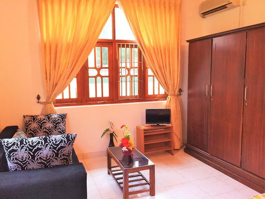 Romeo And Juliet Guest House Negombo