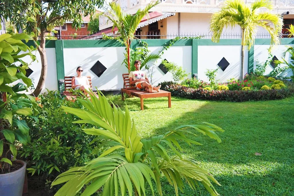 Romeo And Juliet Guest House Negombo