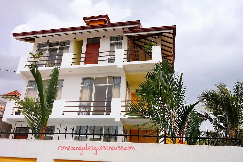 Romeo And Juliet Guest House Negombo