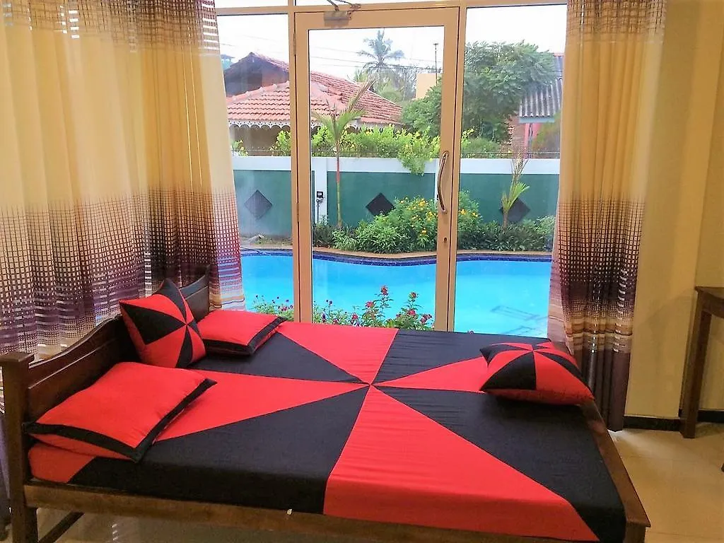 Romeo And Juliet Guest House Negombo