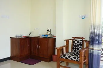 Romeo And Juliet Guest House 니곰보