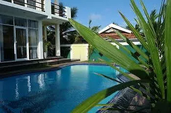 Romeo And Juliet Guest House 니곰보 스리랑카